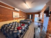 Top Glen Innes