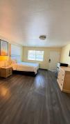 Citrus Inn & Suites