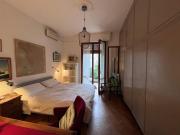 camera doppia con bagno privato completo