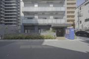 Spacious Studio in Central Osaka with Morning Sunlight50A