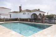Casa Familiar La Lobita 1