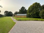 Riverside Retreats - Bella Parking & Sleeps 4