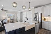 Top Oak Island