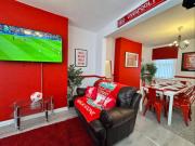 Dream LFC House with Garden!