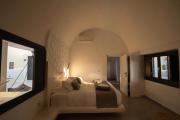 Top Oia