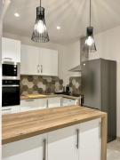 Urban Charm 6 people near dowtown with air Conditioning & Netflix