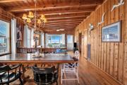 Top Oak Island