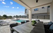 Awesome Home In Vodice