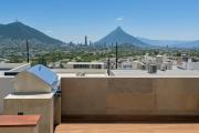 Hermosa Casa con Espectaculares Vistas al Sur de Mty