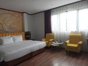 Azen Westlake Hanoi Hotel