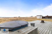 Peaceful Villa with Ocean View - Entire Home -Near KEF Airport