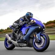 APPARTEMENT, LA ROUTE DES GRANDES ALPES , 6 couchages, GARAGE pour motards, cyclistes, POSSIBILITÉ de studios supplémentaires, si plus de 6 pers