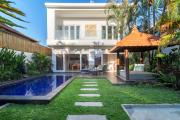Villa Istana 2 - 2BR Private Pool Villa Near Binta