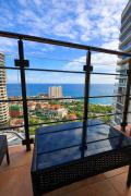 45 Pearl One-Bedroom Apartment with Sea View and Terrace