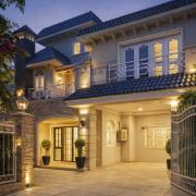 Top Moinabad