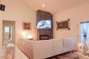 Huge Summit Park Luxury Retreat Home- 7 Bedrooms