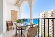 APARTAMENTO EN LA PLAYA CON VISTAS DE ENSUEÑO