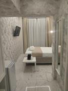 Guest House Rojo - Termini station Rome