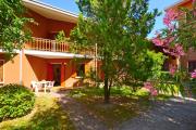 Enchanting villa in a quiet area