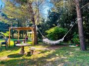 Villa 110m2, 7 pers, Jacuzzi , 3 chambres, terrain clos et arboré 2500m2