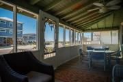Top Oak Island