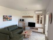 Modern apartment with private garden in Pula