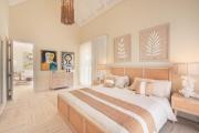 2 bedrooms 6 guests Beach access