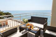 Kenyon Charm - Total Sea View - Happy Rentals