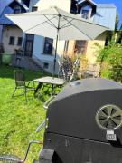 WILLA RETRO Hostel & Garden