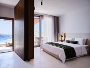 Top Oia