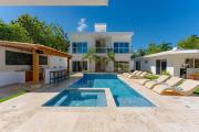 Green Palace 7 Bedroom Villa in Sosua with Security