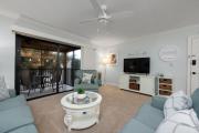 #222 Sanibel Moorings Courtyard View