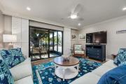 #331 Sanibel Moorings Courtyard View