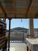 Top Himare