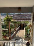 Top Himare