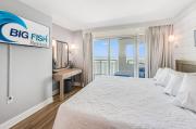 Remodeled Oceanfront 2BR at Bay View, Huge balcony Remodeled Oceanfront 2BR at Bay View, Huge balcony