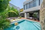 Predmet Padonan - Private Pool Retreat Rooftop & Outdoor Lounge