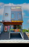Hotel Bluemoon