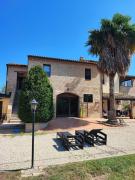 -Piscina privata- 10 posti letto, Wifi, AC, Garden