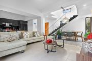 NOK Stylish 3BR Villa By Vistacana