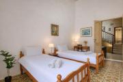 Top Senglea