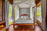 Escape To Paradise With Private Pool