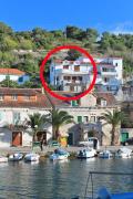 Apartments by the sea Stomorska, Solta - 8650