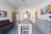 Top Leuca