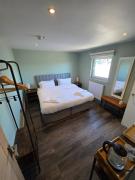Top Harlech