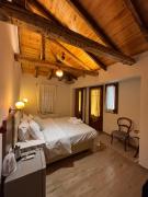 Top Palaios Panteleimon