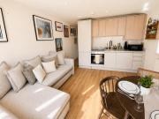 Promo Rate - Queens Park Apt with Garden near Notting Hill & Little Venice by Staylio London