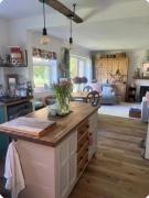 Beautiful rooms in bungalow