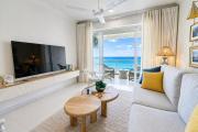 Anarma Oceanfront Apartment