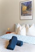 bright 2 room apartment Nice center
